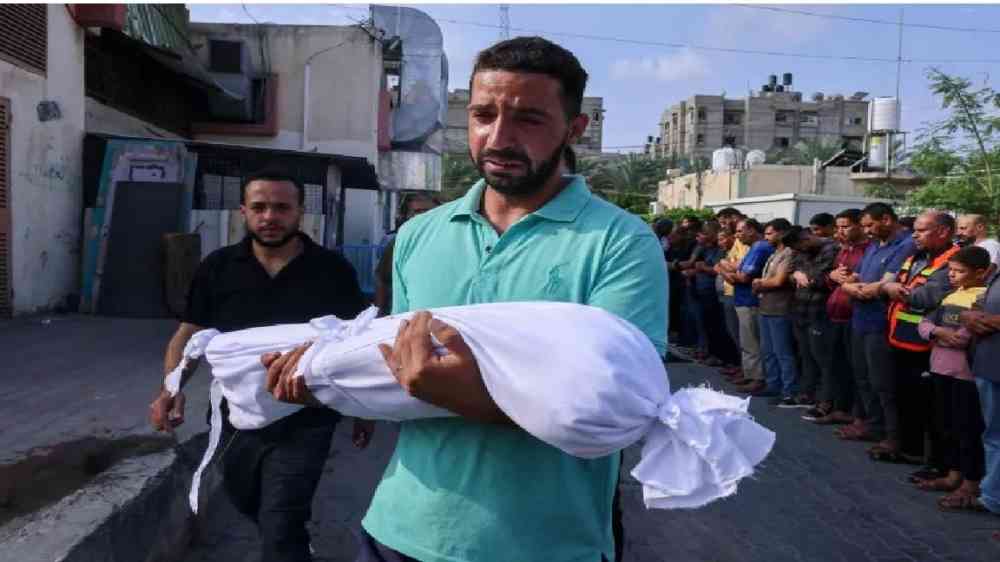 عدد الأطفال الشهداء في غزة