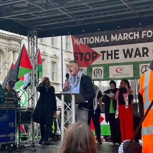 دعوة لإضراب عام في بريطانيا لأجل غزة