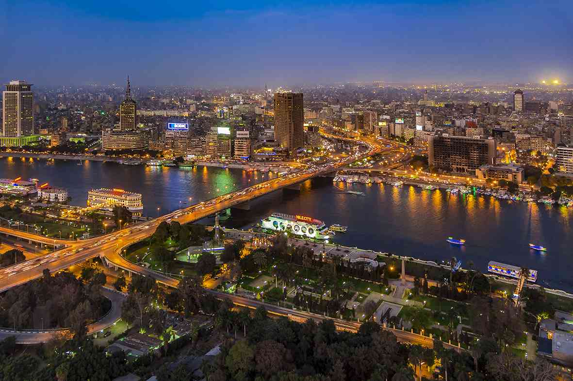 القاهرة تهدد تل أبيب