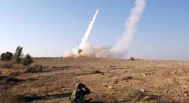 الاحتلال يعترض صاروخ أرض أرض أطلق من منطقة البحر الأحمر