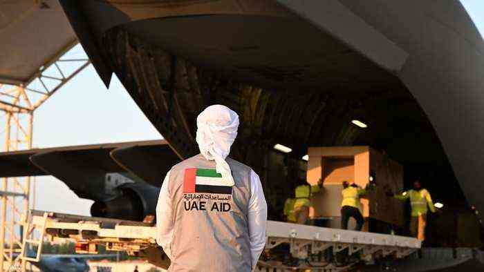 الإمارات تقيم مستشفى ميدانيا داخل غزة