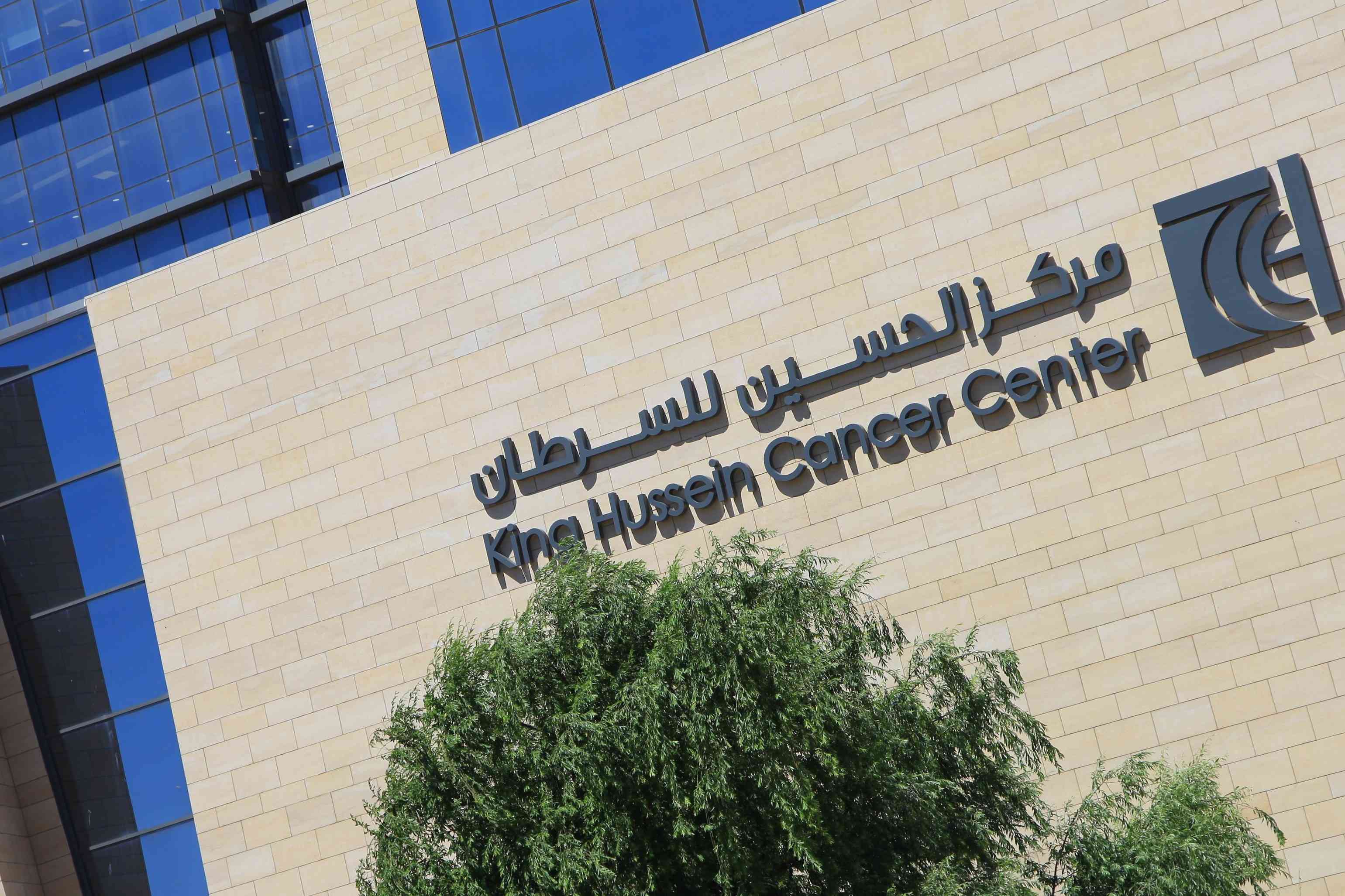 41 طفلا مريضا بالسرطان سيصلون الأردن من غزة للعلاج
