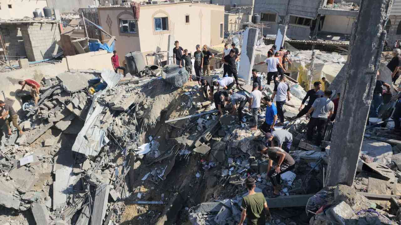 قفزة جديدة لحصيلة ضحايا غزة.. إليك الأرقام
