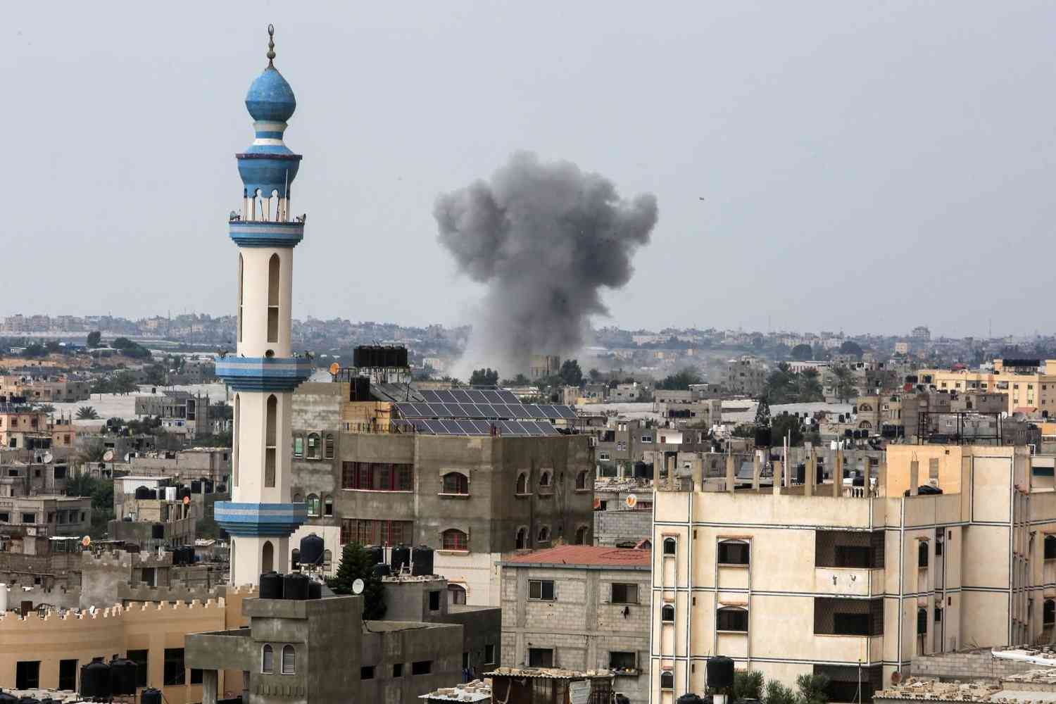 حكومة غزة: قطع الاتصالات والانترنت إخفاء لجرائم الحرب وحكم بالإعدام