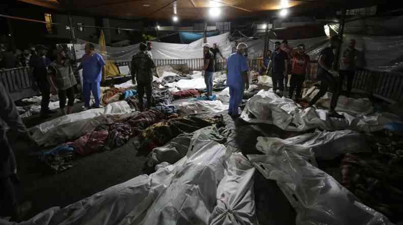 الإعلام الحكومي في غزة: الاحتلال يسرق جثامين من مستشفى الشفاء (فيديو)