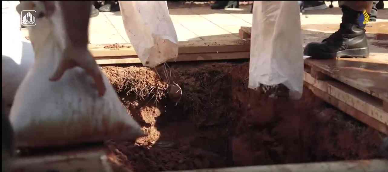 دفنا 50 جنديا في يومين.. مقبرة تكشف خسائر الاحتلال (فيديو)