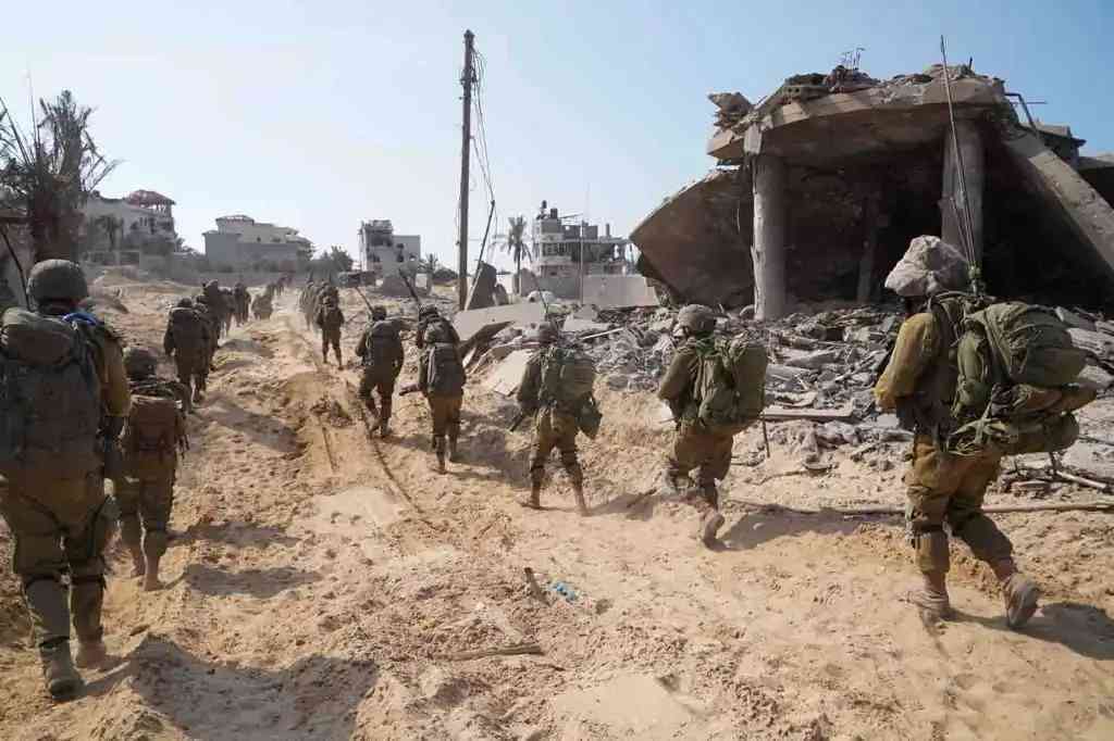 مقتل قائد كبير في لواء غولاني بغزة