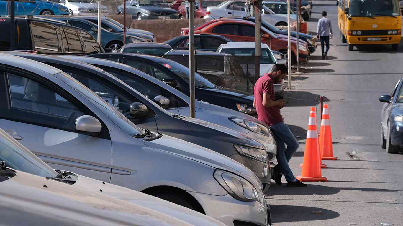 أين يتجه سوق السيارات في الأردن؟