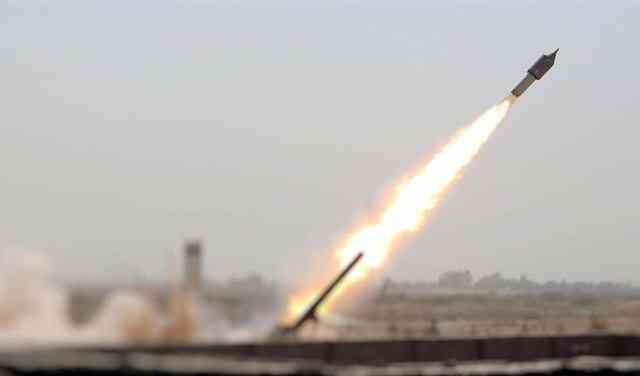 صاروخ سام 18  يصيب طائرة إسرائيلية