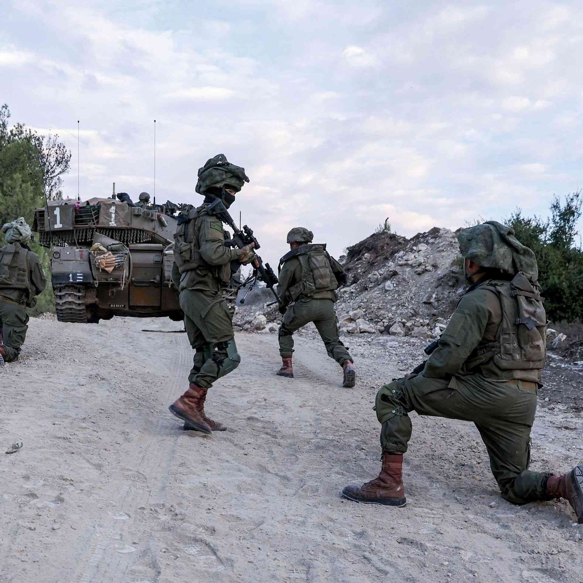 بينهم قائد كتيبة.. لواء النخبة الإسرائيلي يقر بخسائره