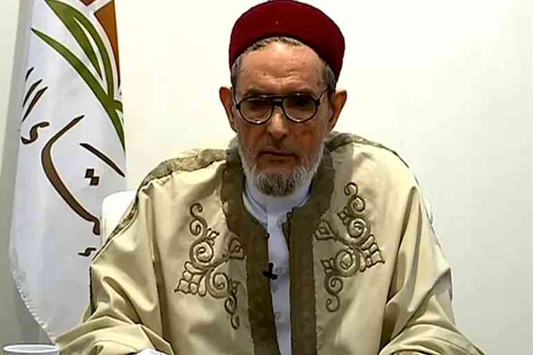 مفتي ليبيا يطالب الدول الإسلامية بمقاطعة أميركا