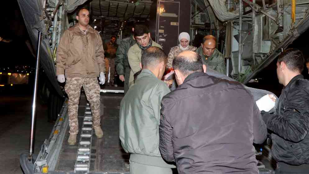 القوات المسلحة ترسل طائرة لإخلاء عائلة أردنية من السعودية