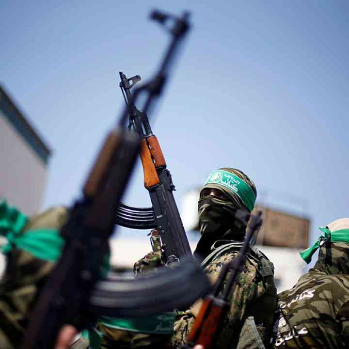 نيويورك تايمز تكشف مصدرا غير متوقع لأسلحة حماس