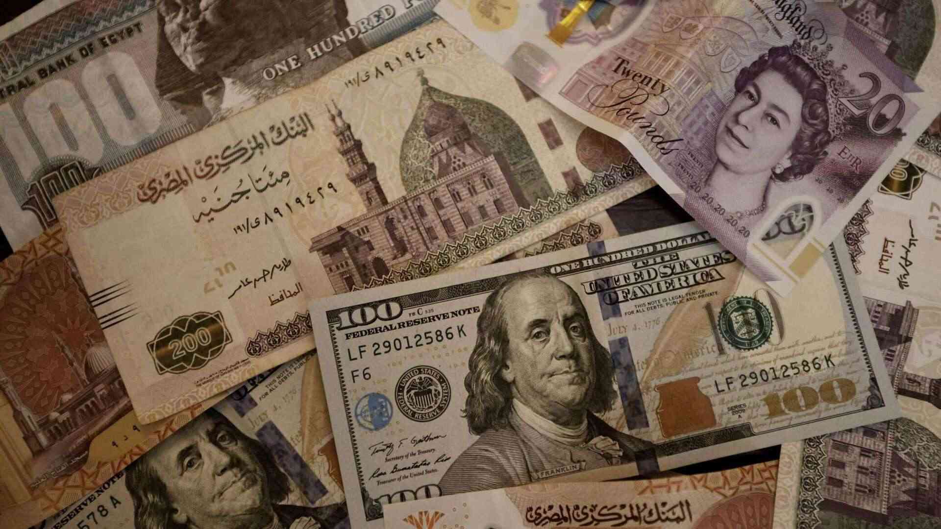 مستويات غير مسبوقة للدولار في مصر