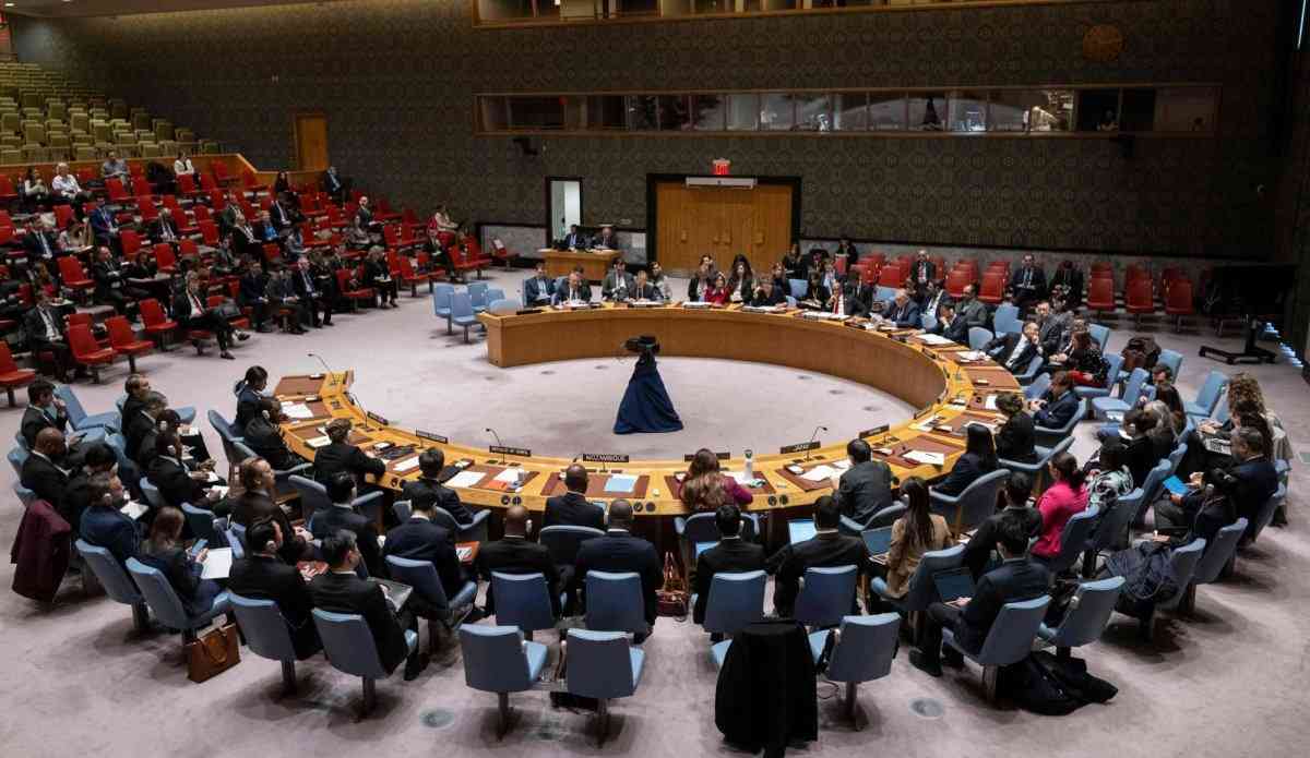 مجلس الأمن يستجيب لطلب روسيا ويجتمع لبحث الضربات الأمريكية في الشرق الاوسط