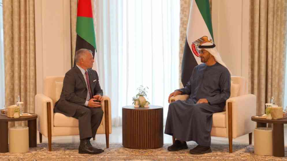 الملك وولي العهد يستقبلان الرئيس الإماراتي