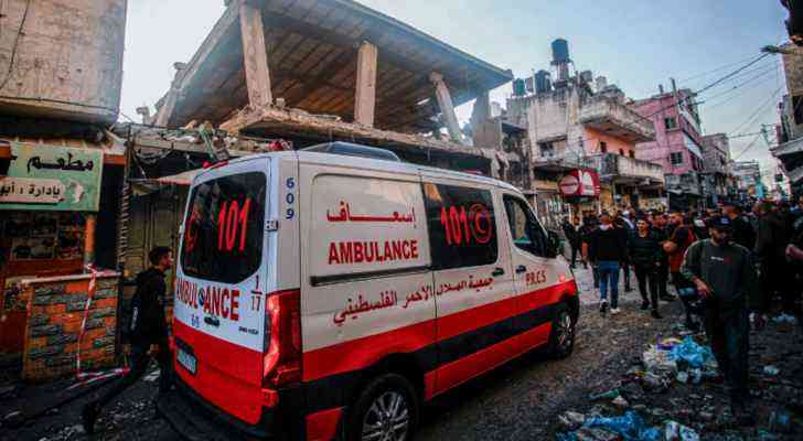 صحة غزة: حياة المئات داخل مجمع ناصر الطبي مهددة