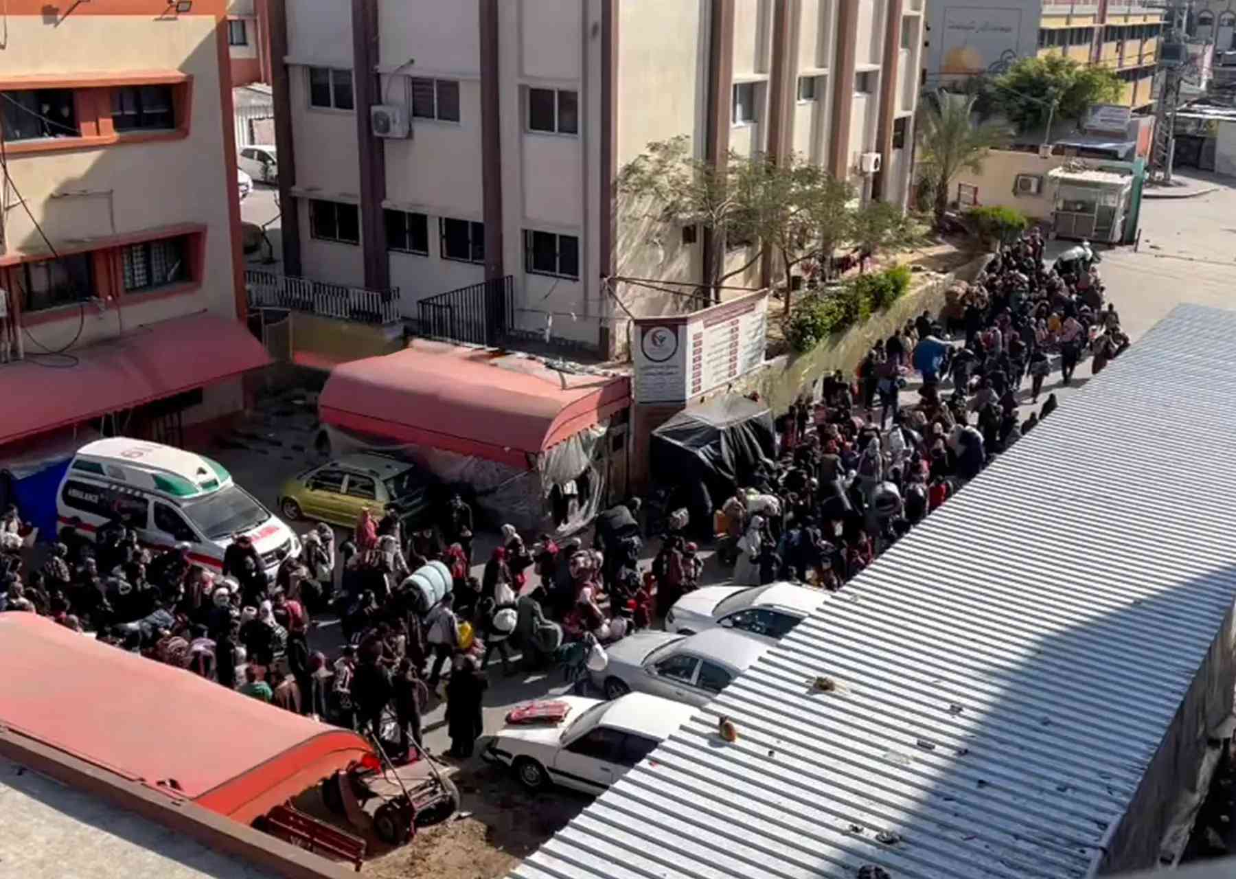 الاحتلال يطالب بإخلاء مستشفى ناصر بخانيونس