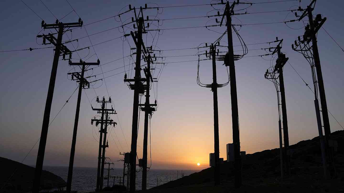 انقطاع كبير للكهرباء في إسرائيل.. وهذا السبب