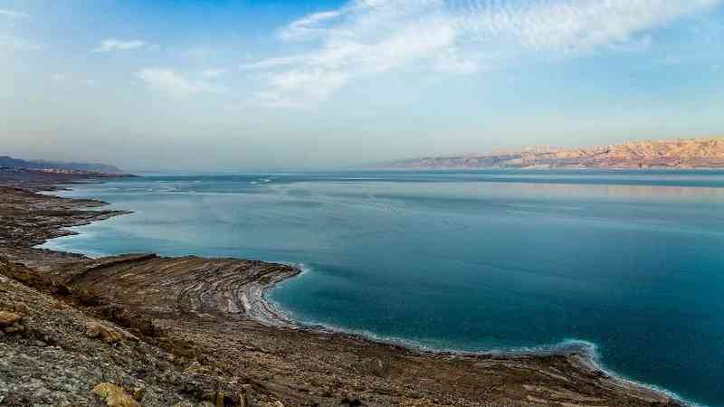 طقس العرب يحذر من السباحة في البحر الميت