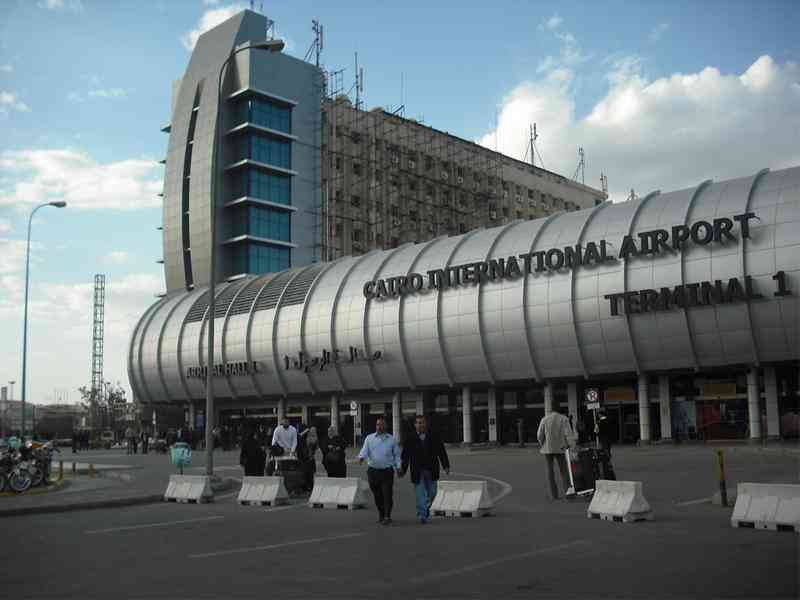 مصر تصدر بيانا حول طرح مطاراتها للمزايدة