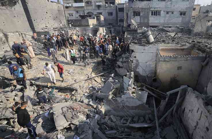 أكثر من 31 ألف شهيد في غزة