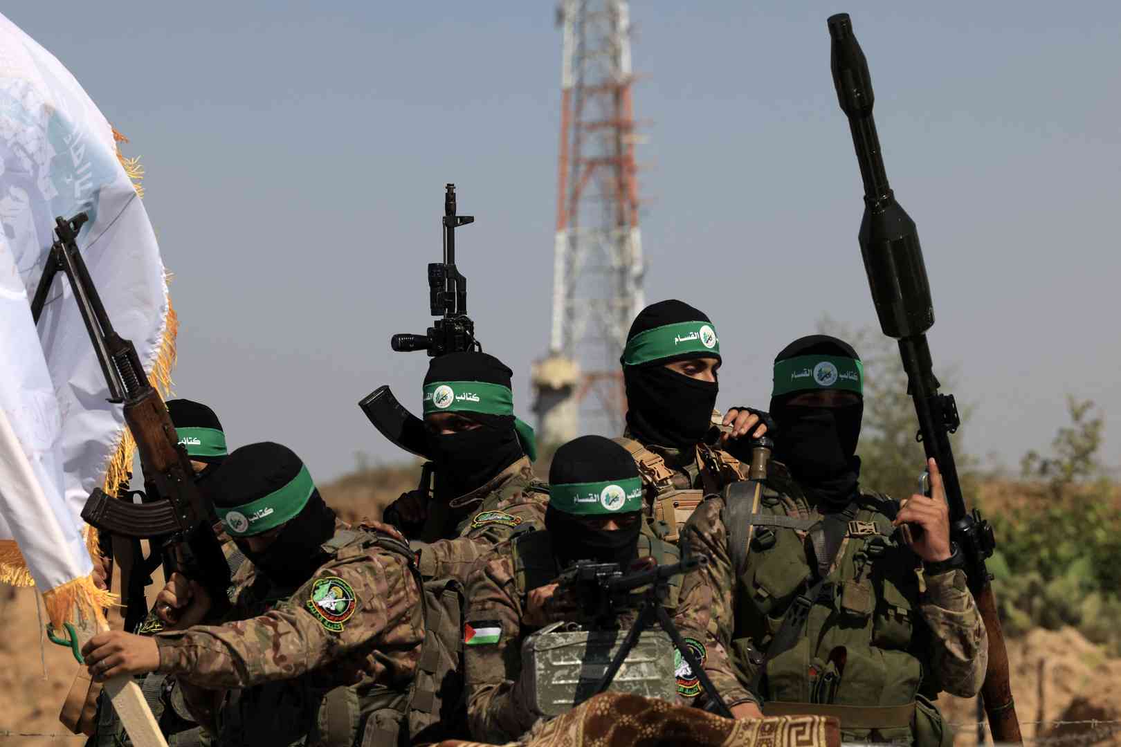 القسام تعلن استهداف آليات للاحتلال وإيقاع القتلى بين جنودهم