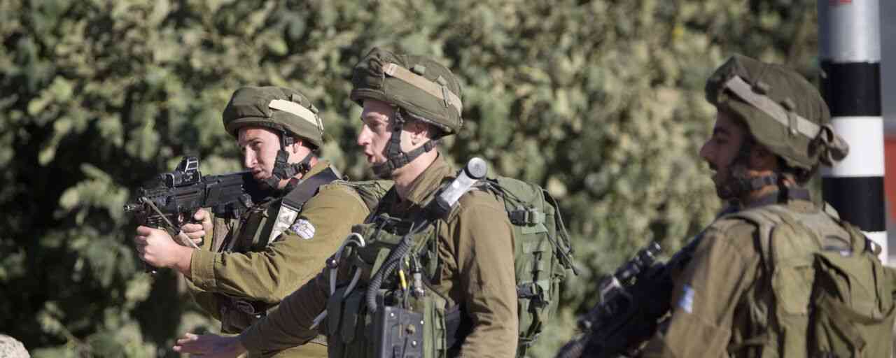إصابة 4 جنود إسرائيليين في رام الله