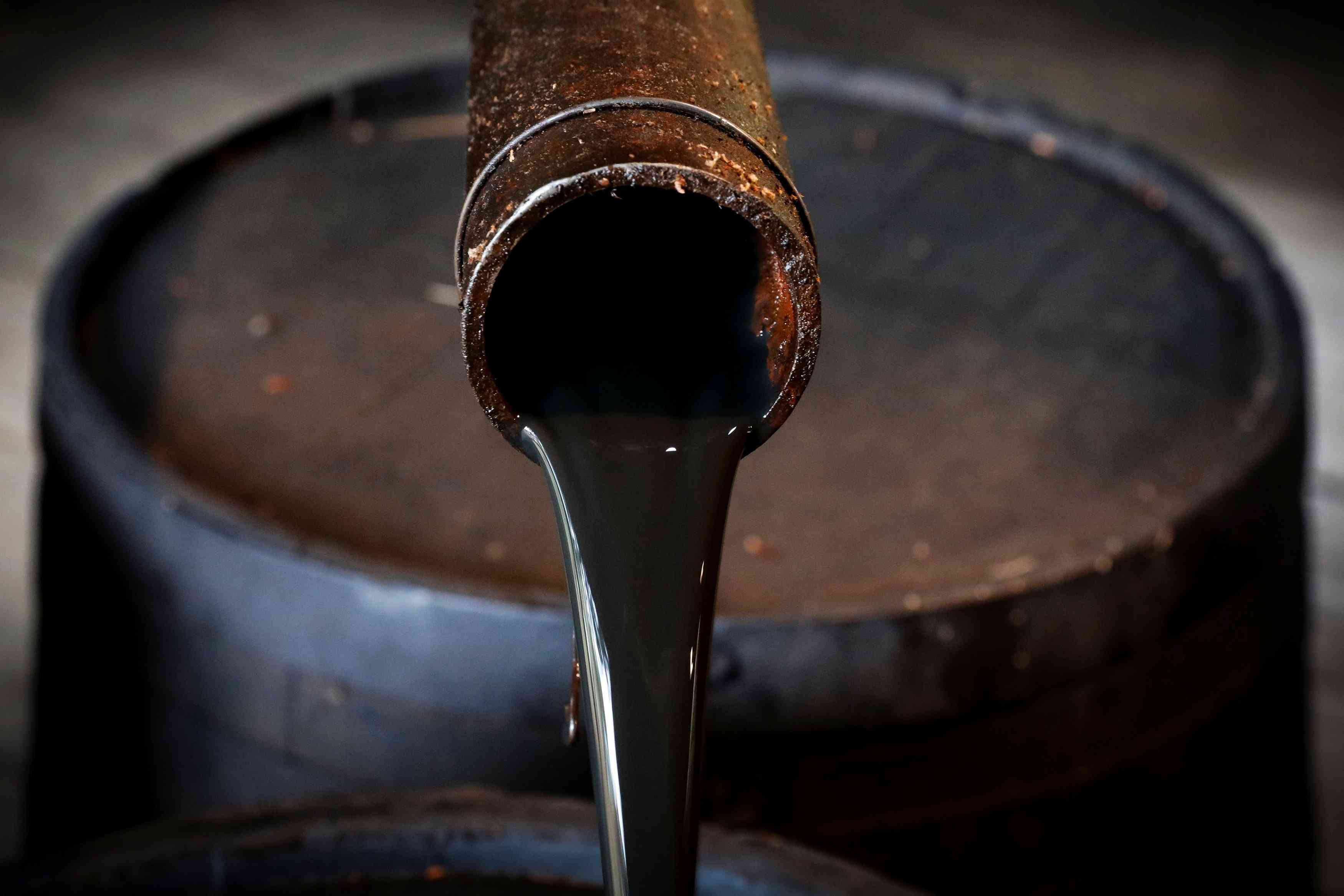 انخفاض أسعار النفط لليوم الثاني على التوالي