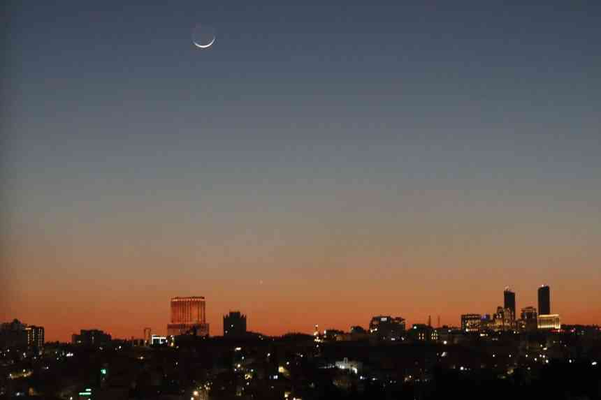 ليلة البدر تكشف صحة الصيام.. متى يظهر في الأردن وماذا عن السعودية؟