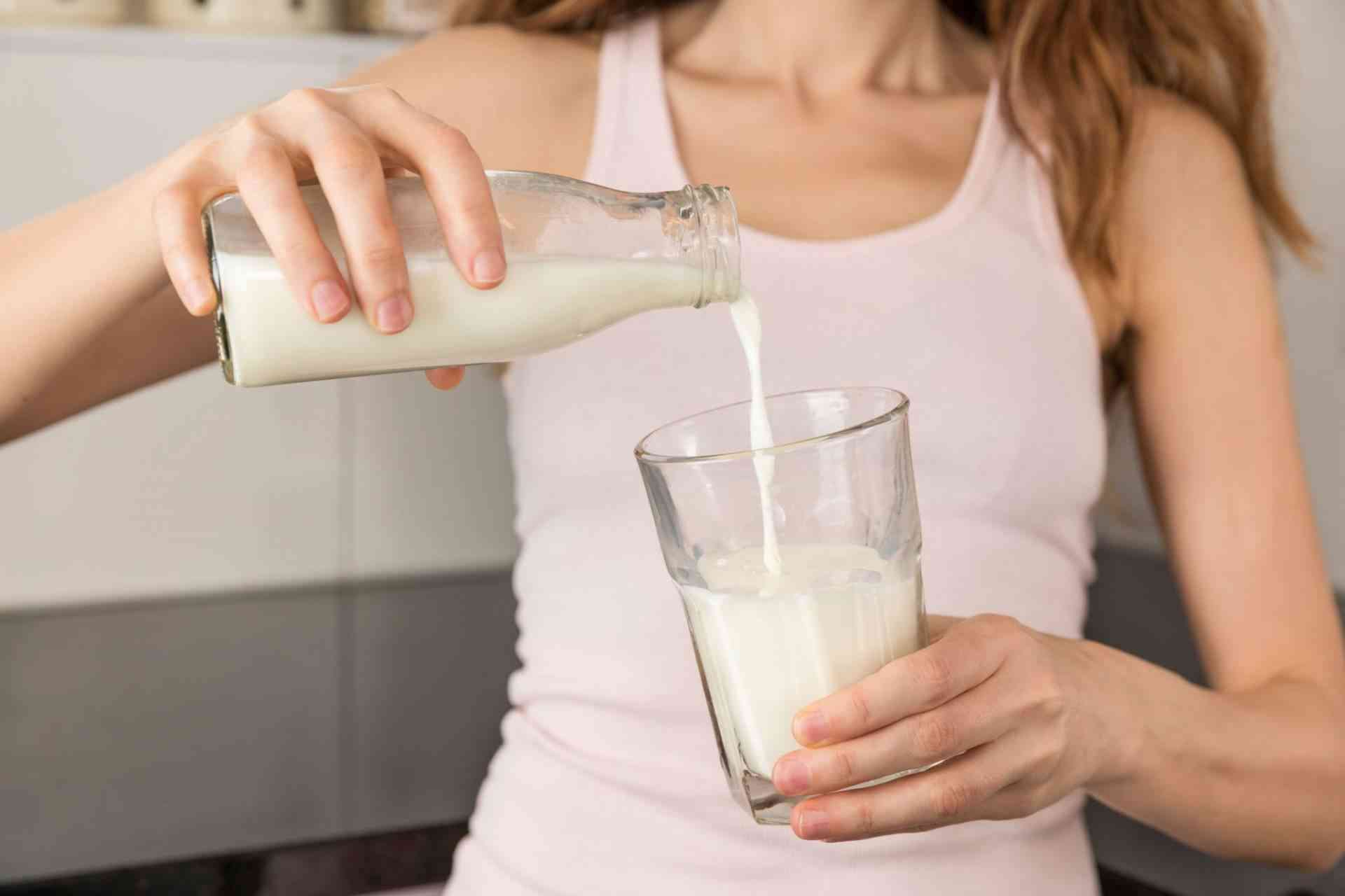 هذا ما يحدث لجسمك عند التخلي عن تناول الحليب