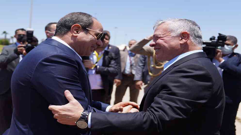الملك والرئيس المصري يؤكدان على رفضهما لأية محاولات لتهجير الفلسطينيين