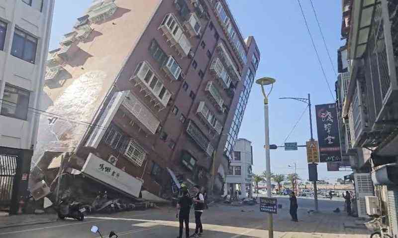 قتلى وجرحى في أقوى زلزال يضرب تايوان منذ 25 عاما (صور)