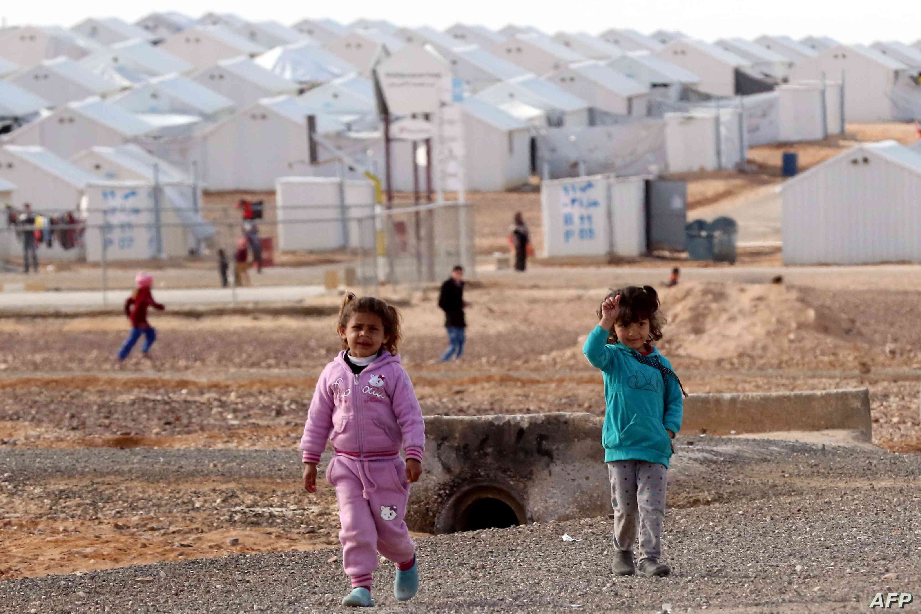 برنامج الأغذية سيواصل خفض مساعداته للاجئين بالأردن