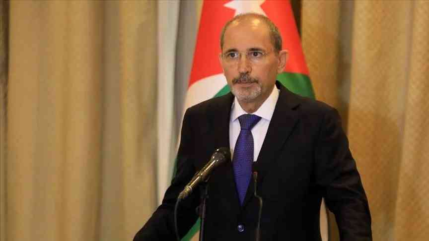 الصفدي: الأردن يؤيد وقف بيع الأسلحة لإسرائيل