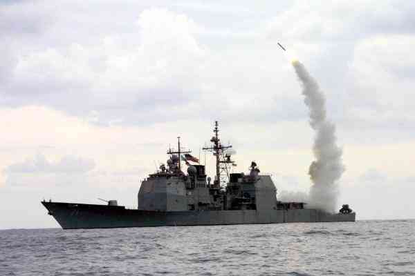 واشنطن: أسقطنا صاروخا باليستيا فوق خليج عدن
