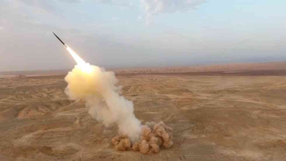 بالفيديو.. لحظة إعطاء الأوامر لهجوم إيران وبداية إطلاق الصواريخ