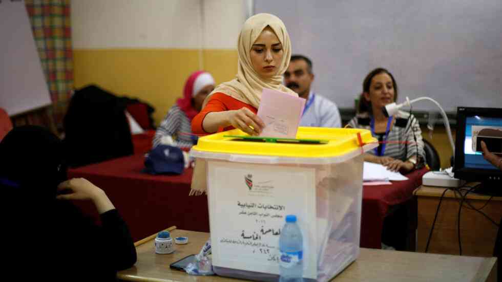 راصد: 91 بالمائة من الأحزاب تنوي الترشح في الدوائر المحلية