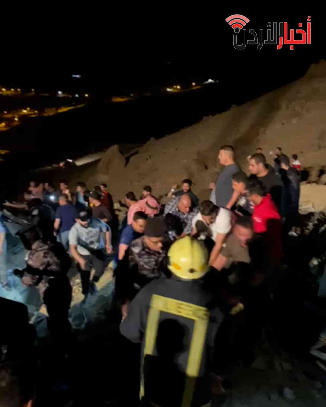 وفيات وإصابات بحادث مروّع في وادي موسى (فيديو)