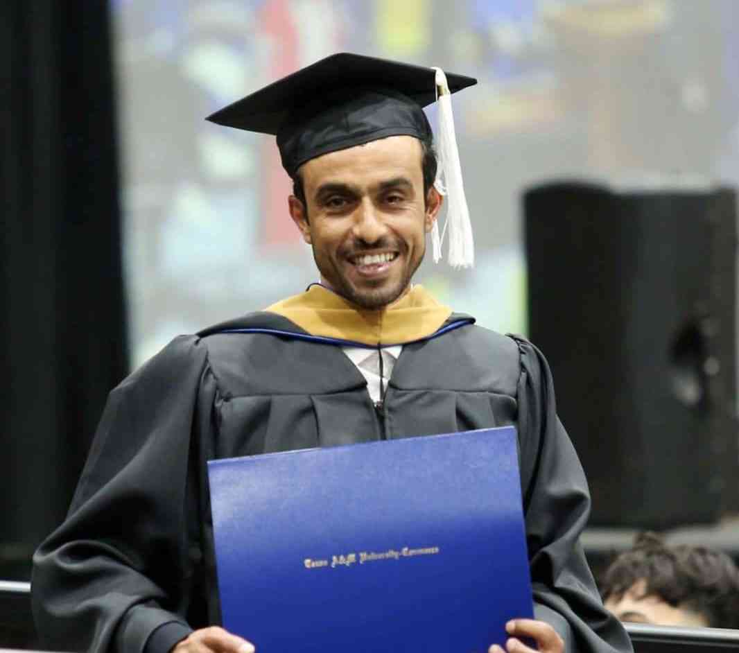 عبد الحافظ أبو الغنم ينال درجة الماجستير في إدارة الأعمال