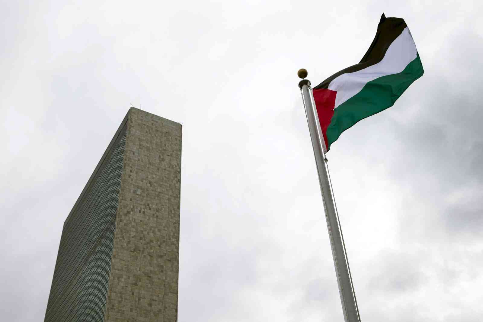 أول دولة ستعترف بالدولة الفلسطينية الشهر الجاري