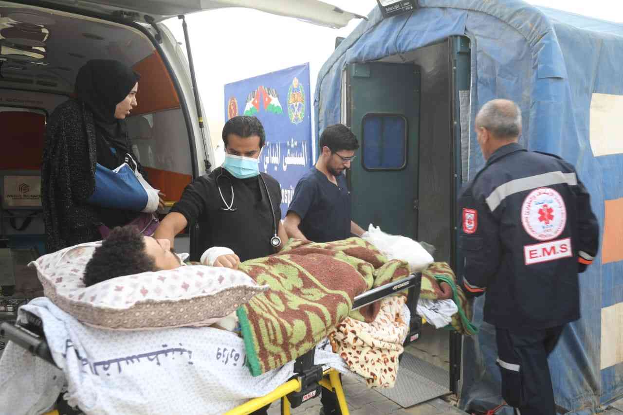 مصدر حكومي: المستشفيات الأردنية الميدانية في غزة لم تتوقف