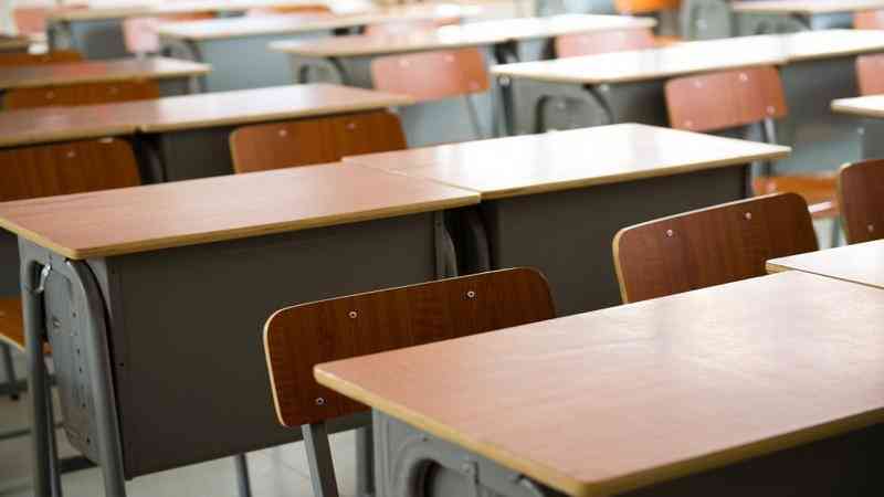 35 مدرسة خاصة تطلب رفع رسومها
