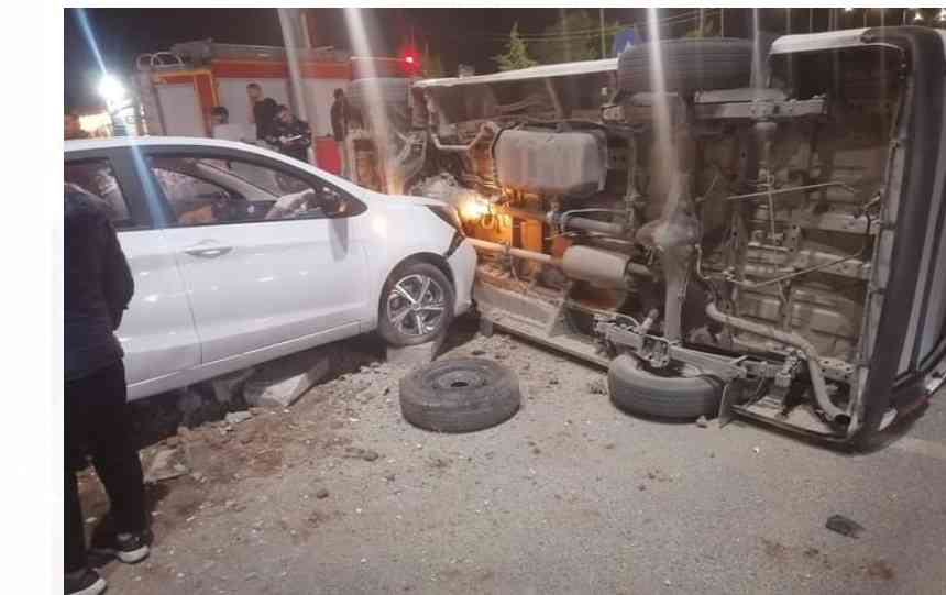 8 إصابات بحادث تصادم 4 مركبات في مادبا