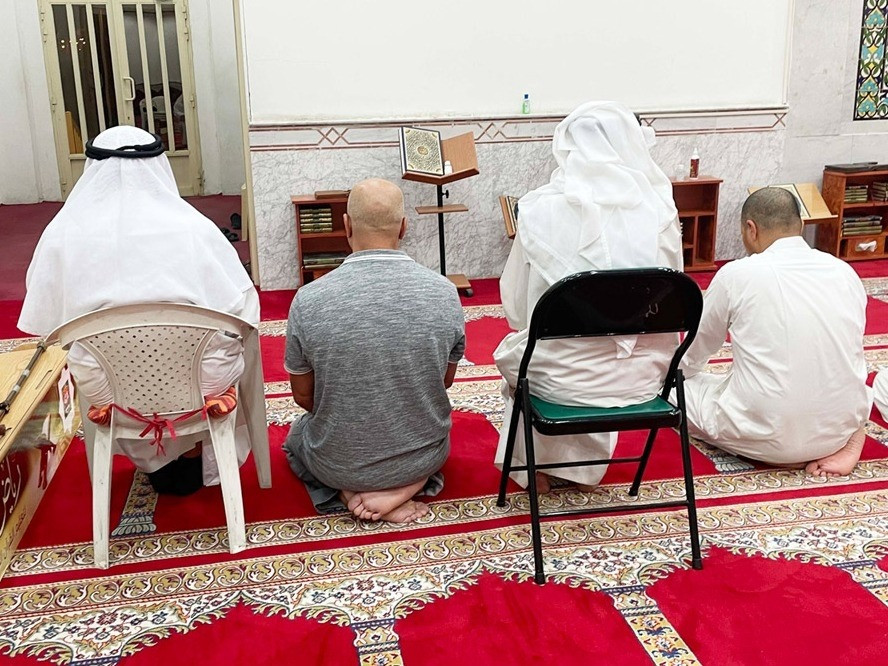 masatalemi|بسبب كرسي.. أردني يطعن آخر في مسجد  التفاصيل: