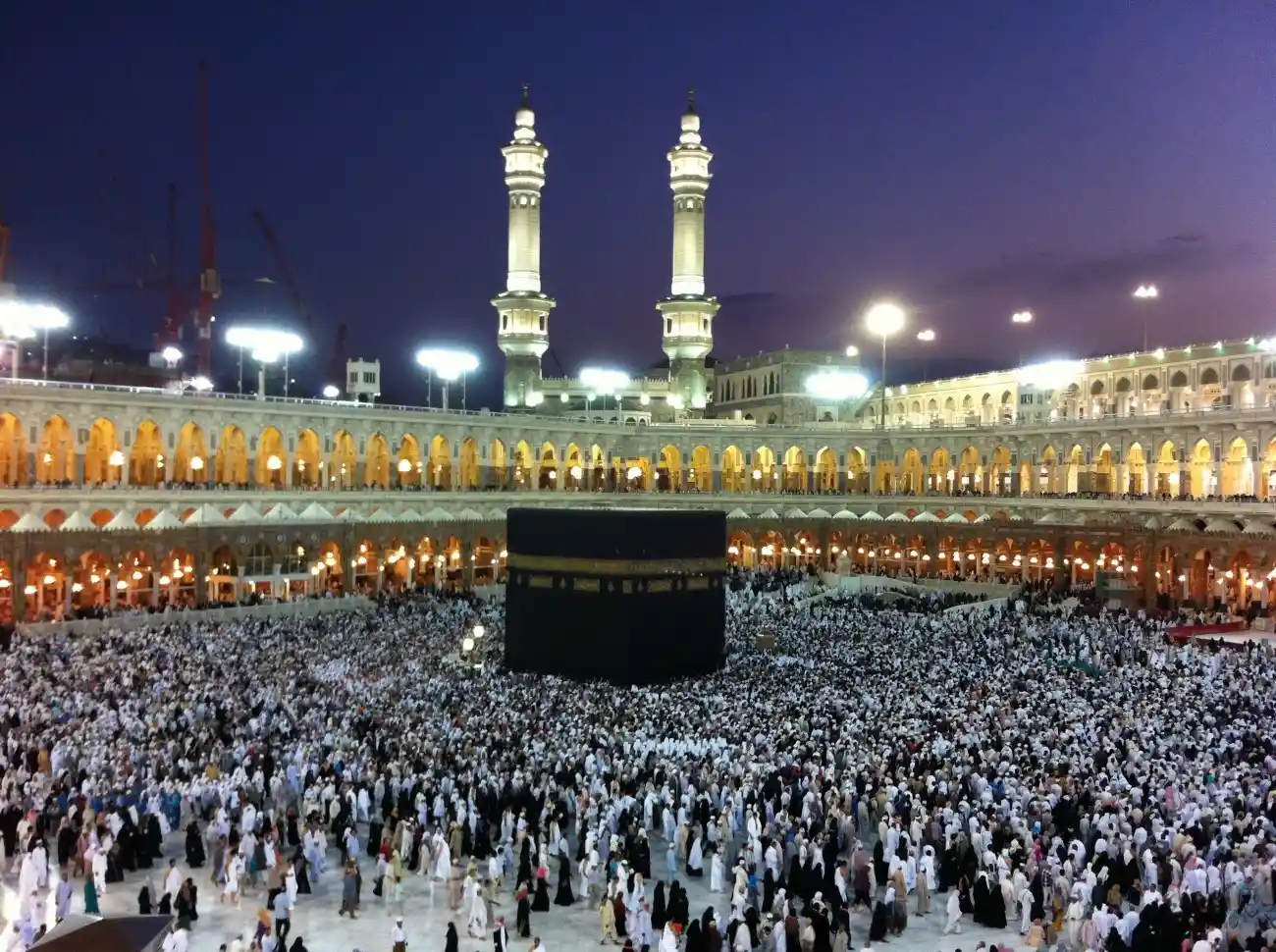 مهم من السعودية بشأن حجوزات جديدة لأداء العمرة أواخر رمضان