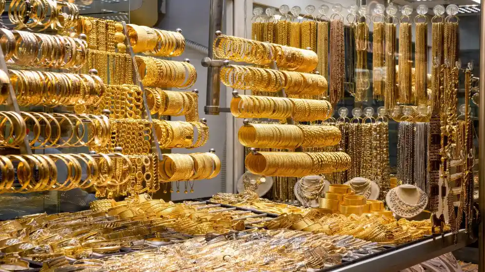 الأردنيون يبيعون 300 كغم من الذهب في يوم واحد