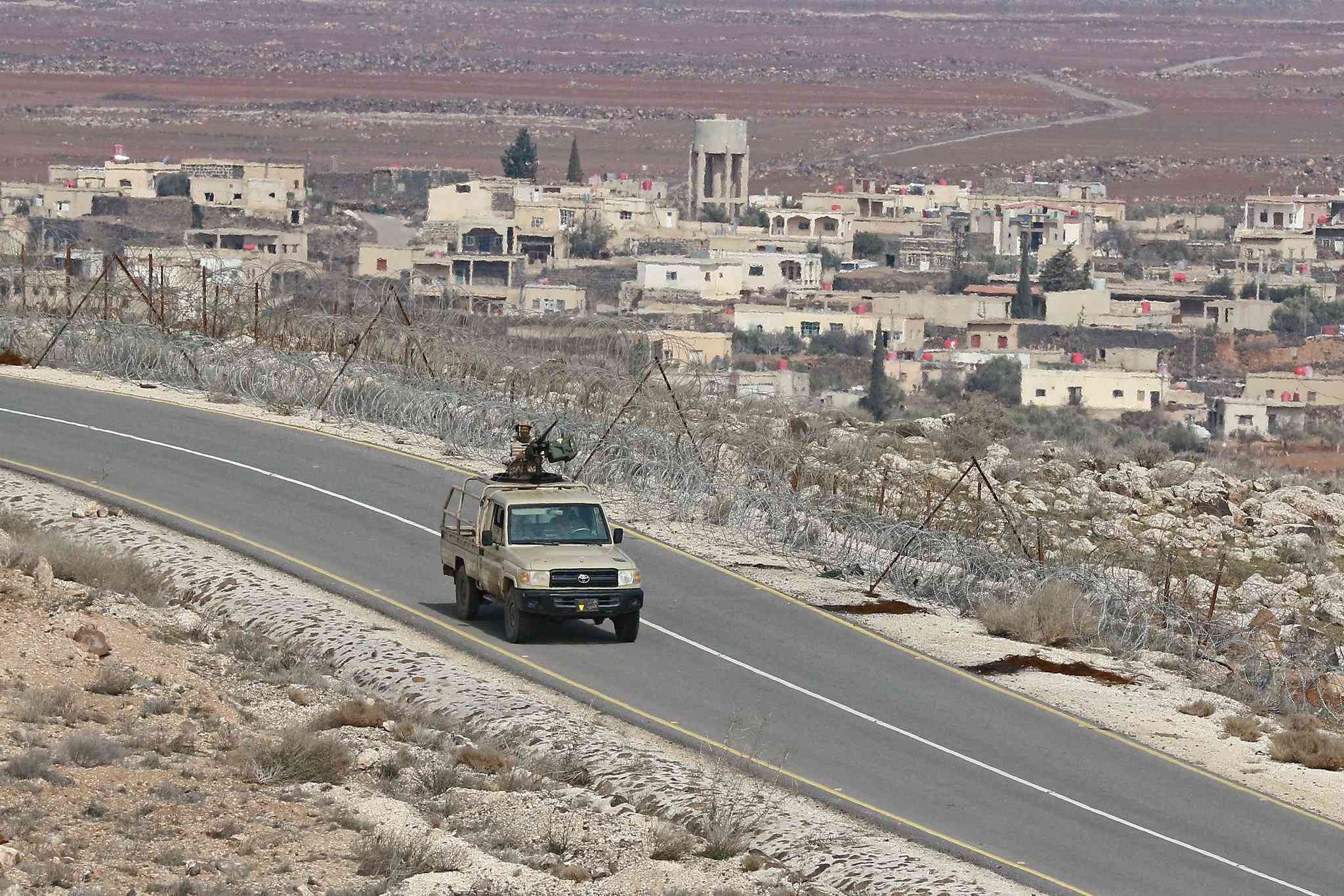 سماع أصوات انفجارات قوية قرب الحدود السورية الأردنية